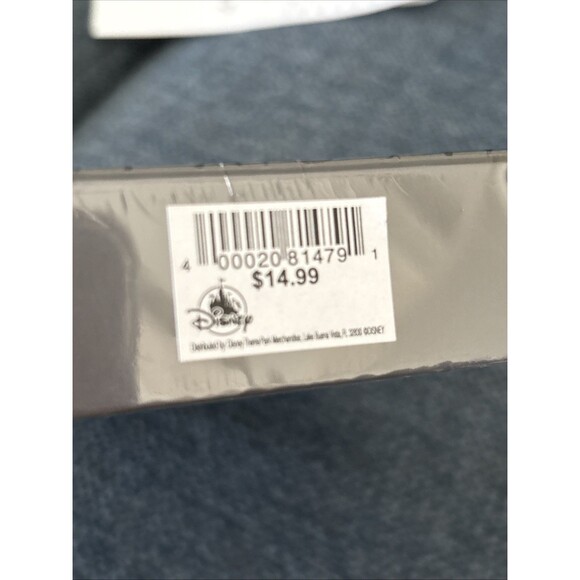 New DISNEY PARKS TIM BURTON’S THE NIGHTMARE BEFORE CHRISTMAS 52 PLAYING CARDS - Picture 5 of 8